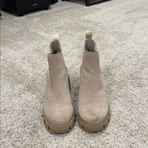 Steve Madden Cream Ankle Booties